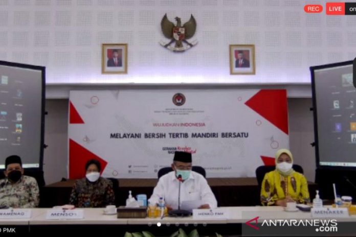 Konferensi pers mengenai libur mudik Idul Fitri 1432 Hijriah/tahun 2021 di Kementerian Koordinator Bidang Pembangunan Manusia dan Kebudayaan (Kemenko PMK) Jakarta, Jumat (26/3/2021). (ANTARA/Tangkapan layar Kemenko PMK)