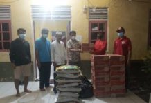 Kepala Pelaksana BPBD Kabupaten Tanah Bumbu Himbau Masyarakat Waspada Potensi Puting Beliung, Eryanto Rais Serahkan Bantuan untuk Korban di Desa Bakarangan Kusan Hulu