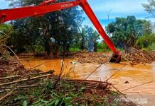 Dua Bulan Pascabanjir, Sungai Barabai Masih Keruh, Warga Memilih Mandi dan Mencuci di Sumur Bor