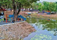 Indahnya Pesona Taman Mina Tirta Pelaihari di Malam Hari