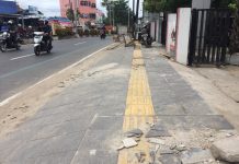 Keramik Trotoar Jalan Hasan Basri Banyak Pecah, Pejabat Pembuat Komitmen Minta Kontraktor Tanggung Jawab Perbaiki