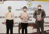 Pemprov Kalsel Serahkan LKPD Tahun 2020, Safrizal Sebut Pemda Mempunyai Laporan Keuangan yang Baik