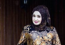Rina Gunawan Meninggal Dunia, Evie Tamala Menangis Semalaman, Ungkapkan Kenangan Terakhir di Tanah Suci Mekkah