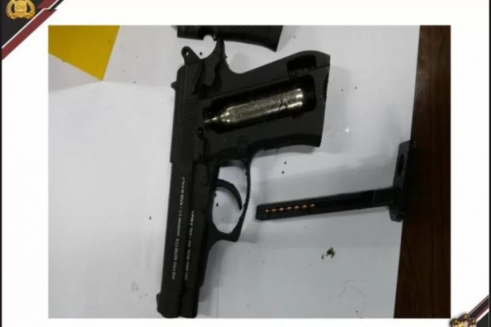 Airgun yang digunakan ZA, peneror Mabes Polri. (antara)