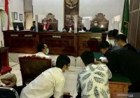 Jaksa Tuntut Enam Terdakwa Kebakaran Kejagung 1 Sampai 1,5 Tahun Penjara
