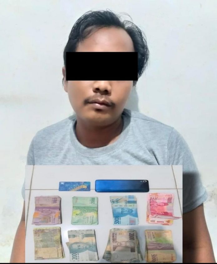 DS, pelaku judi togel yang diringkus Polsek Matraman, Polres Banjar. (Foto Polsek Matraman)