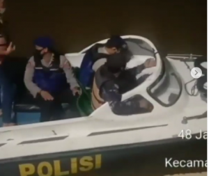 Pencarian korban tenggelam. (WA)