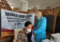 Jajaran DPRD Kalsel Jalani Vaksinasi Tahap II, Gt Abidinsyah Sebut Tak Rasakan Efek Berarti