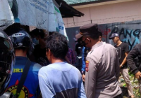 Perempuan Ditemukan Gantung Diri di Gang Berkat Bersama Pelambuan