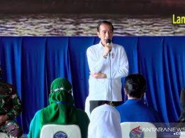 Jokowi Perintahkan Panglima Bangunkan Rumah untuk Keluarga Kru KRI Nanggala-402