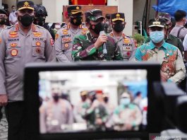 Pastikan Kebaktian dan Misa Jumat Agung Paskah di Makassar Lancar, Jenderal TNI Tinjau Langsung ke Empat Gereja