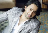 Kunjungi Kulonprogo Yogyakarta, Shaheer Sheikh Main Bola di Pantai Hingga Berbagi ke Anak-anak Panti Asuhan