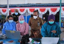 Dinas Kesehatan Kota Banjarmasin Sudah Berikan Vaksin Covid 19 Kepada Pedagang di Pasar Cempaka dan Pasar Lama