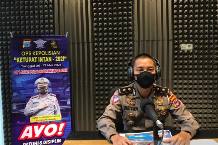 0505_Kasubdit Kamsel Dit Lantas Polda Kalsel, Kompol Fauzan Arianto SH SIK MH. (antara) Kasubdit Kamsel Dit Lantas Polda Kalsel, Kompol Fauzan Arianto SH SIK MH. (antara)