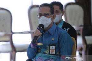 Kepala Disporapar HSS, HMK Saputra berikan keterangan tentang destinasi wisata HSS (Fathurrahman/Diskominfo HSS/Antarakalsel)