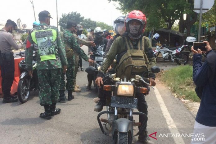 Ilustrasi pos penyekatan mudik. (antara)