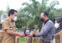 22 ASN Pemkab Balangan Mendapat Penghargaan dari Bupati Abdul Hadi