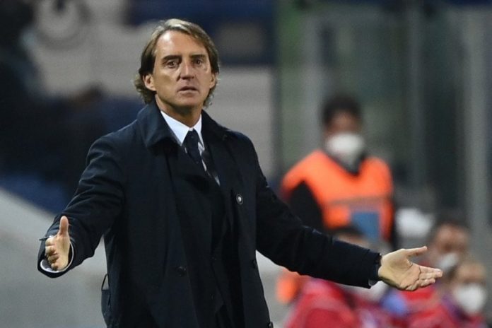 Pelatih Arab Saudi yang juga mantan timnas Italia Roberto Mancini (Photo by Marco BERTORELLO- AFP via antara)