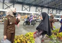 Ada Apa ya, Tiap Rabu dan Kamis Para Jaksa Kejari HST Datangi Pedagang Pasar