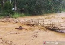 Debit Air Sungai Hantakan Meningkat, Warga Diminta Waspada