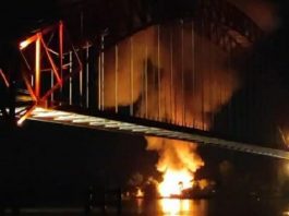 Dini Hari Tiga Rumah di Sekitar Jembatan Rumpiang Batola Ludes Terbakar