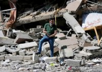 China Kirimkan 1 Juta Dolar AS & 200 Ribu Dosis Vaksin COVID-19 Bantu Palestina