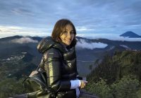 Ayu Ting Ting Disebut Artis Pelit ke Pengemis, Begini Tanggapan Ayah Rozak
