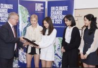 Begini Gaya Para Idol K-Pop Serukan Kepedulian Lingkungan