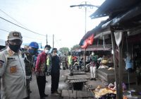 Gunakan Badan Jalan, Pedagang dan Parkir Pasar Tapandang Berseri Pelaihari Ditertibkan  ﻿