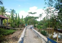 Pembangunan Jalan Lingkungan di Desa Simpang Warga Dalam Aluh-aluh Rampung Oktober 2021, Tingkatkan Perekonomian Sektor Pertanian