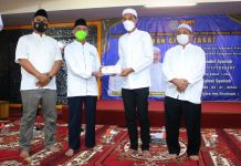 Pemkab Banjar Serahkan Zakat Kepada Baznas, Segini Nilainya
