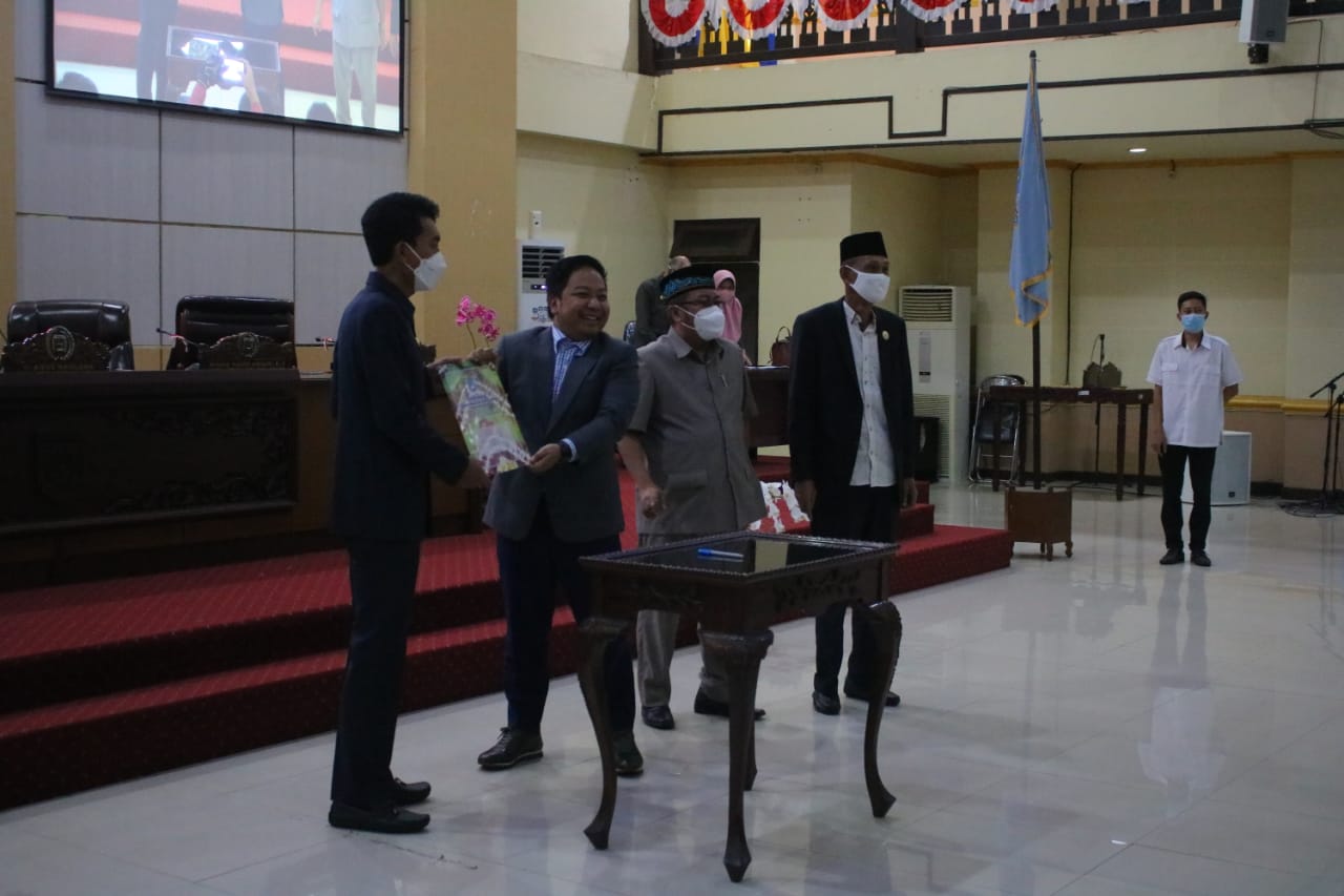 Semua Fraksi di DPRD Setujui RTRW Kabupaten Banjar Rentang Waktu 20 Tahun