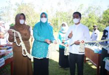 Jelang Idul Fitri 1442 H, Ada Pasar Murah di Desa Mangkauk Pengaron