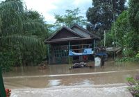 Daerah Aliran Sungai Satui Meluap, Pagi Ini Ketinggian Air Belum Surut