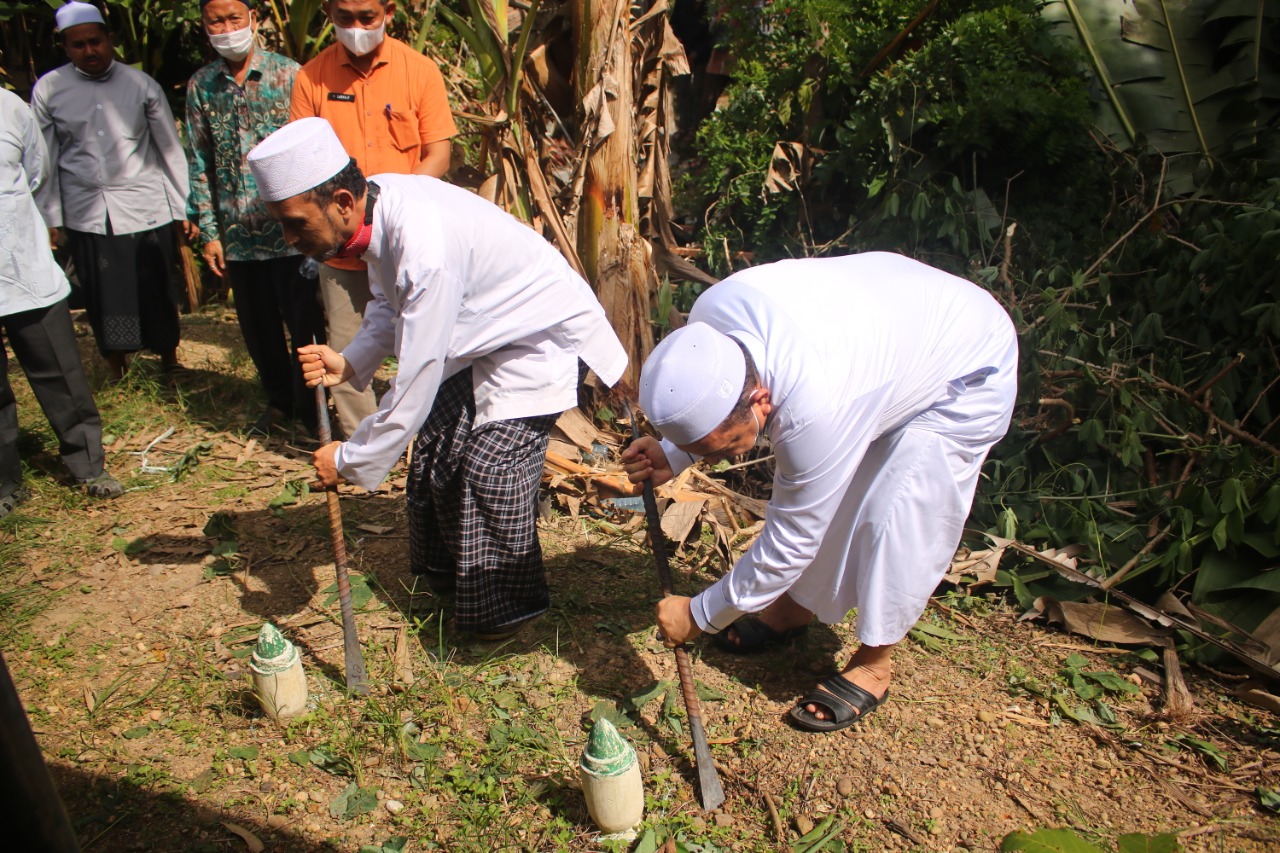 Pemindahan Makam