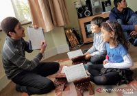 Tantangan Para Guru Mengaji Ajari Anak-anak Muslim di Inggris Mengaji Alquran