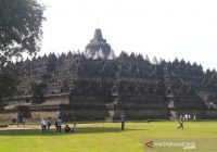 Presiden Jokowi Batalkan Kenaikan Tarif Masuk Candi Borobudur