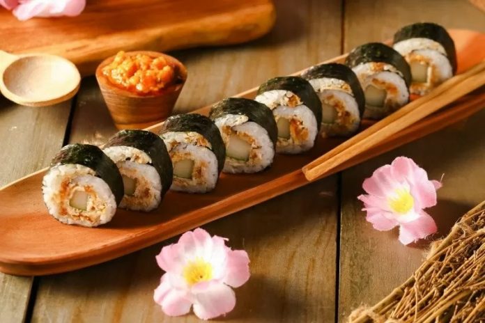 Sushi Geprek (via antara)