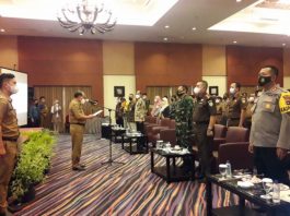 Bupati Tabalong Kukuhkan Tim Optimalisasi Pajak dan Retribusi Daerah, Ini Tugasnya