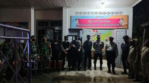 Tiga pilar memantau kondisi Bawaslu Kota Banjarmasin. (Humas Polresta Banjarmasin)