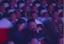 Beredar Video Kim Jong Un Nonton di Bioskop Bersama Istri, Para Pejabatnya Duduk Mematung