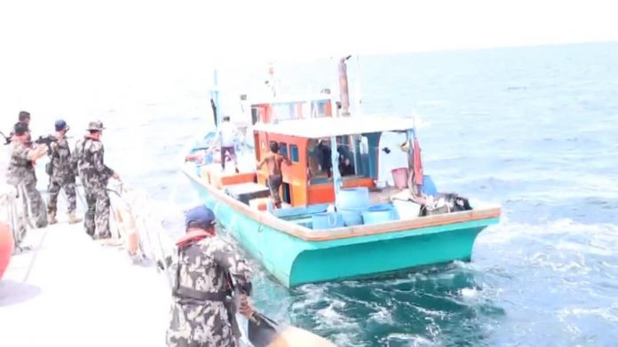 Kapal asing terpergok mencuri ikan di perairan Indonesia. (istimewa-KKP)
