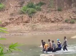 Pencari Ikan Ditemukan Tewas Tersangkut di Bebatuan Sungai Batu Benawa HST