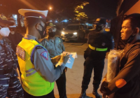 Dokumen Vaksin dan Tes Antigen Penumpang Kapal Diperiksa Personel Gabungan Banjarmasin
