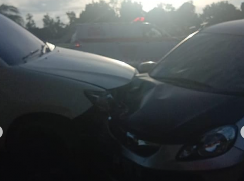 Dua Mobil Bertabrakan di Mataraman Kabupaten Banjar