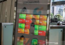 Jelang Rilis Data Neraca Perdagangan RI, IHSG Menguat 7,44 Poin
