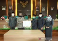 DPRD Batola Terima Laporan Pertanggungjawaban APBD 2020 Bupati Noormiliyani
