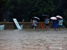 Badai yang Menyerang China Dilaporkan Bergerak ke Utara, Sudah Puluhan Ribu Orang Dievakuasi