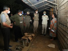 Bupati Tanahlaut Gerebek Warga Simpang Empat Sungai Baru Simpan Miras