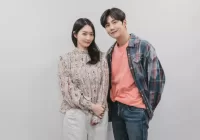 Drakor 'Hometown Cha-Cha-Cha' Tayang Bulan Depan, Pertemukan Kim Seon Ho dan Shin Min Ah